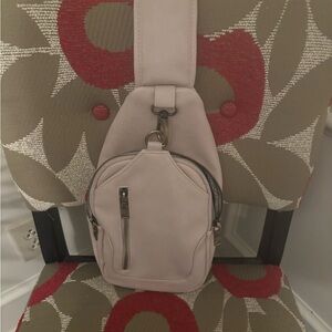 Antik Kraft Cream Sling Bag